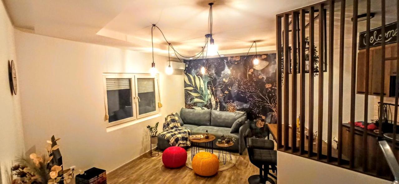 Malac-New Equipped Studio Apartment Within The City Core Novi Sad Ngoại thất bức ảnh
